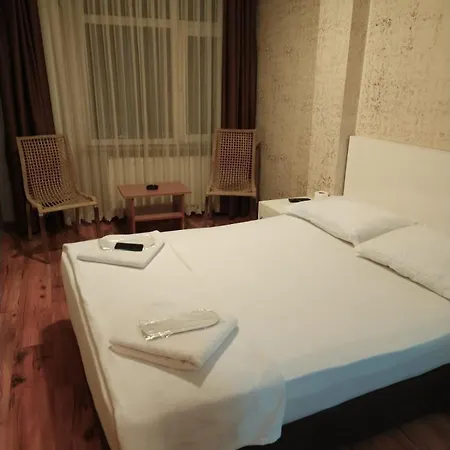 Sahra Hotel