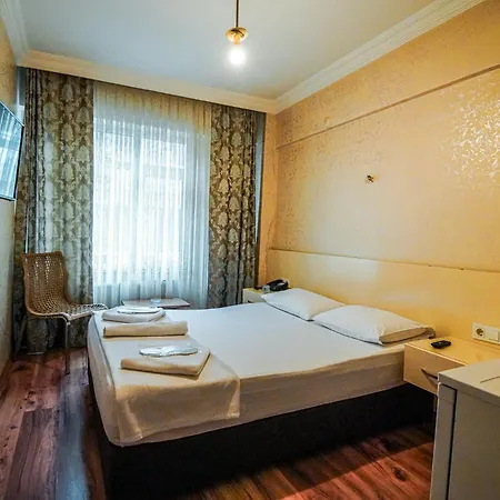 Hotel Sahra